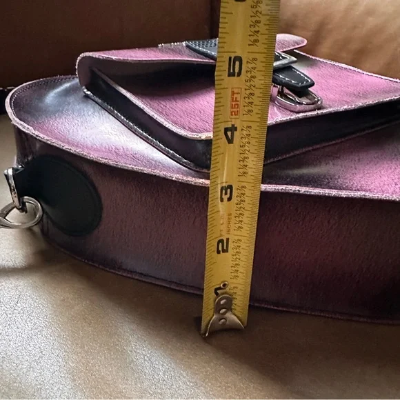 Dr. martens Heart Shaped Distressed Leather Backpack doc marten bag pink black - Picture 12 of 17